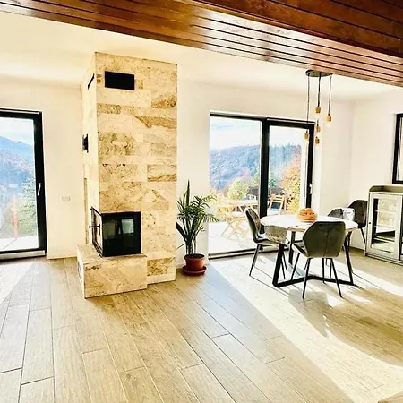 Stone House * Sinaia